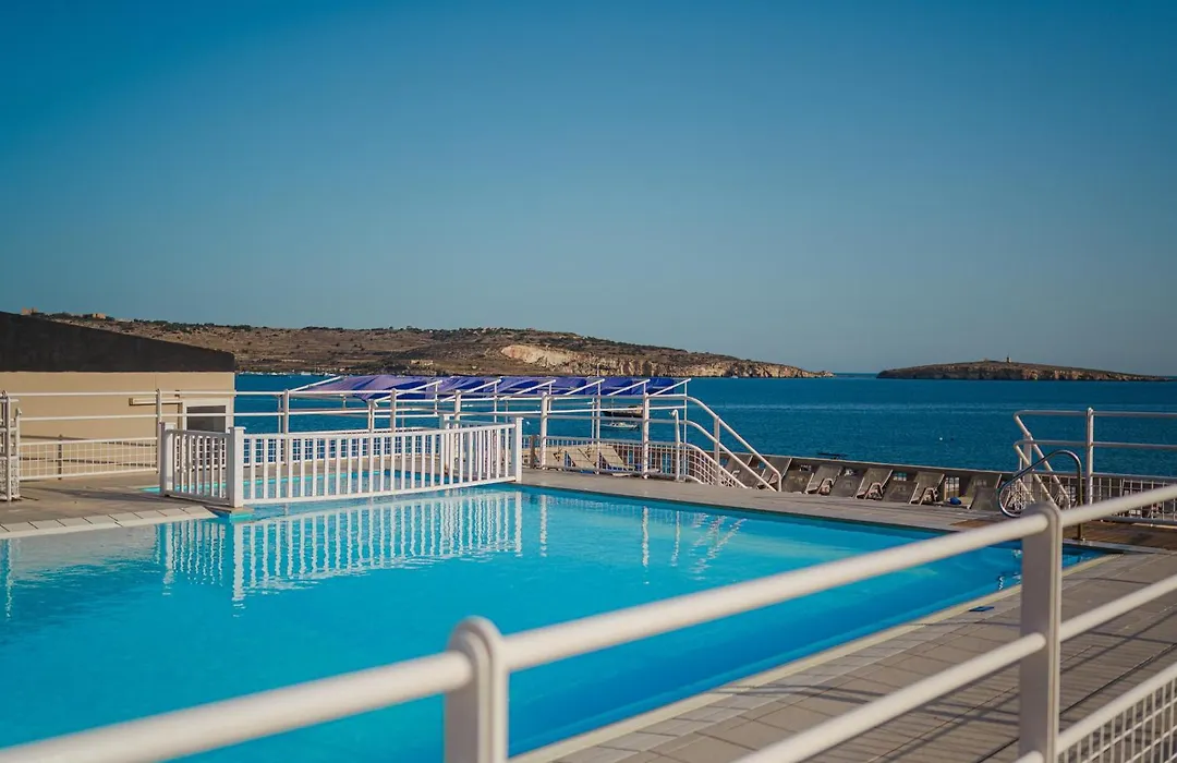 Gillieru Harbour Hotel-1
