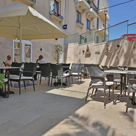 Gillieru Harbour Hotel-3